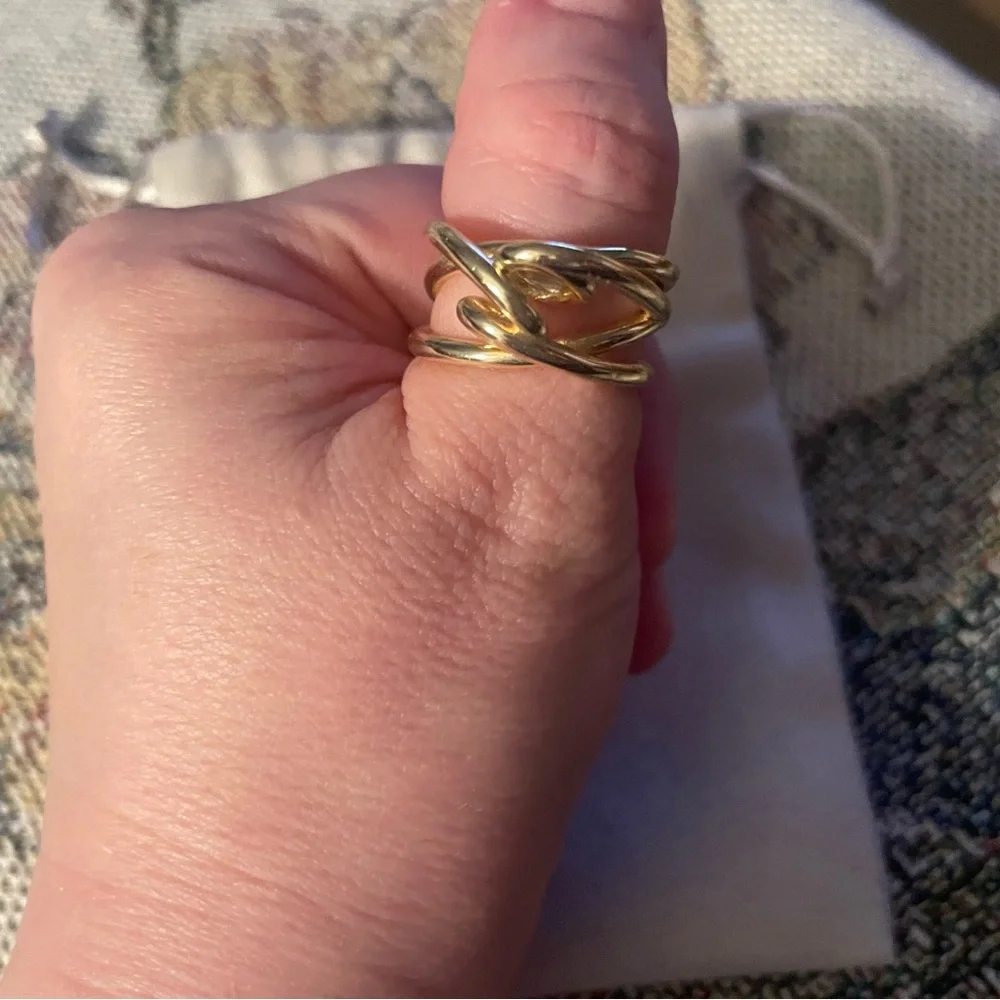 Kendra Scott Myles Band Ring Gold-Tone Women's Ring- size 8 - Picture 4 of 4